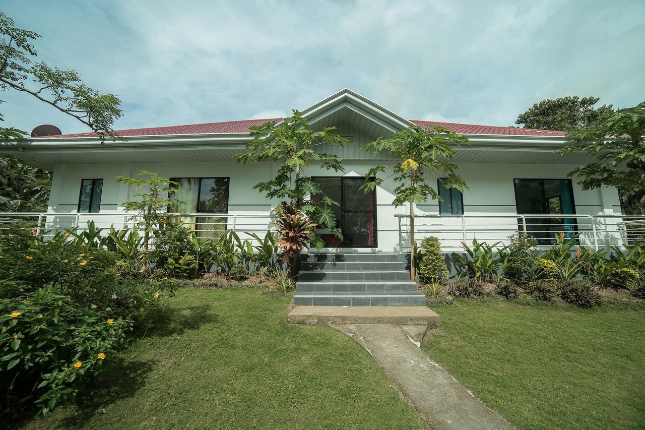 Bohol White House Bed & Breakfast Lila Exterior photo