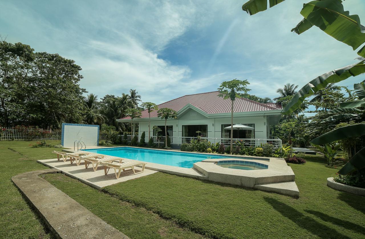 Bohol White House Bed & Breakfast Lila Exterior photo